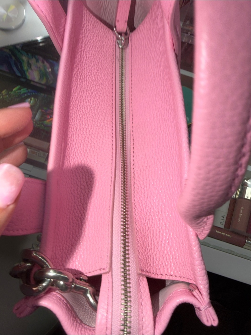 Marc Jacobs Small Tote Bag in Fluro Candy Pink - Picture 5 of 11